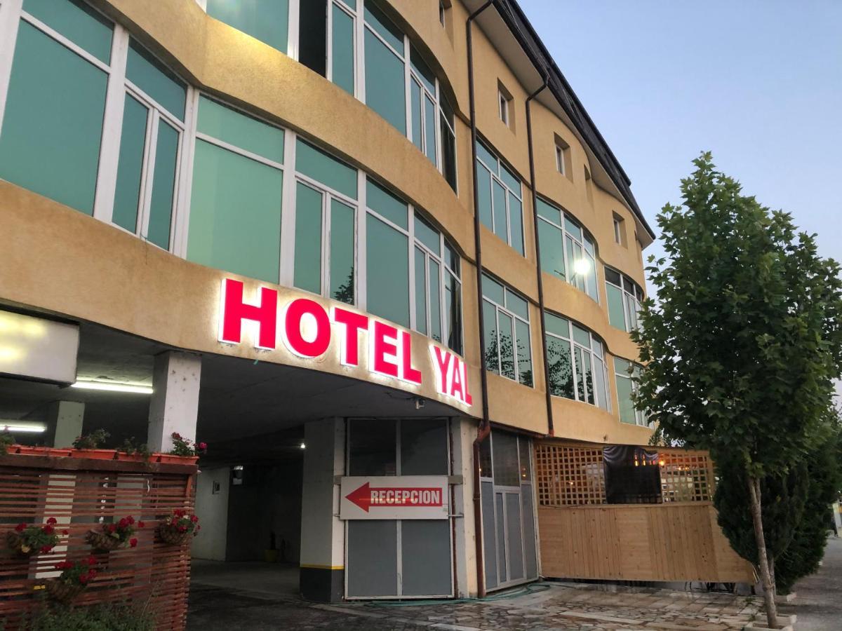 Yal Hotel & Restaurant Tetovo Esterno foto